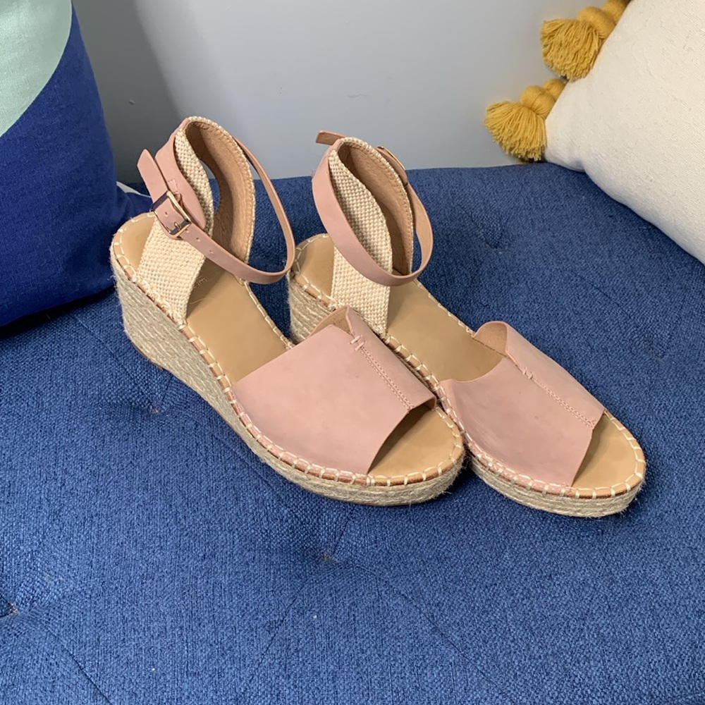 Catherine Malandrino wedge sandals! Size 10